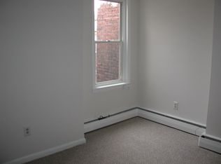 816 McKean St, Philadelphia, PA 19148