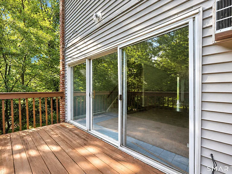 29 Anton Rd #D — Photo 10