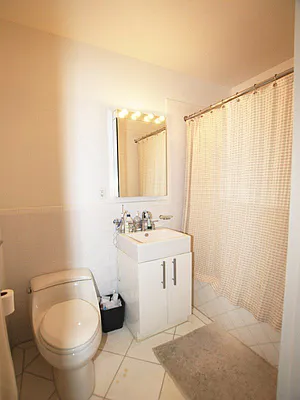 Rented by Sotheby's International Realty | media 18