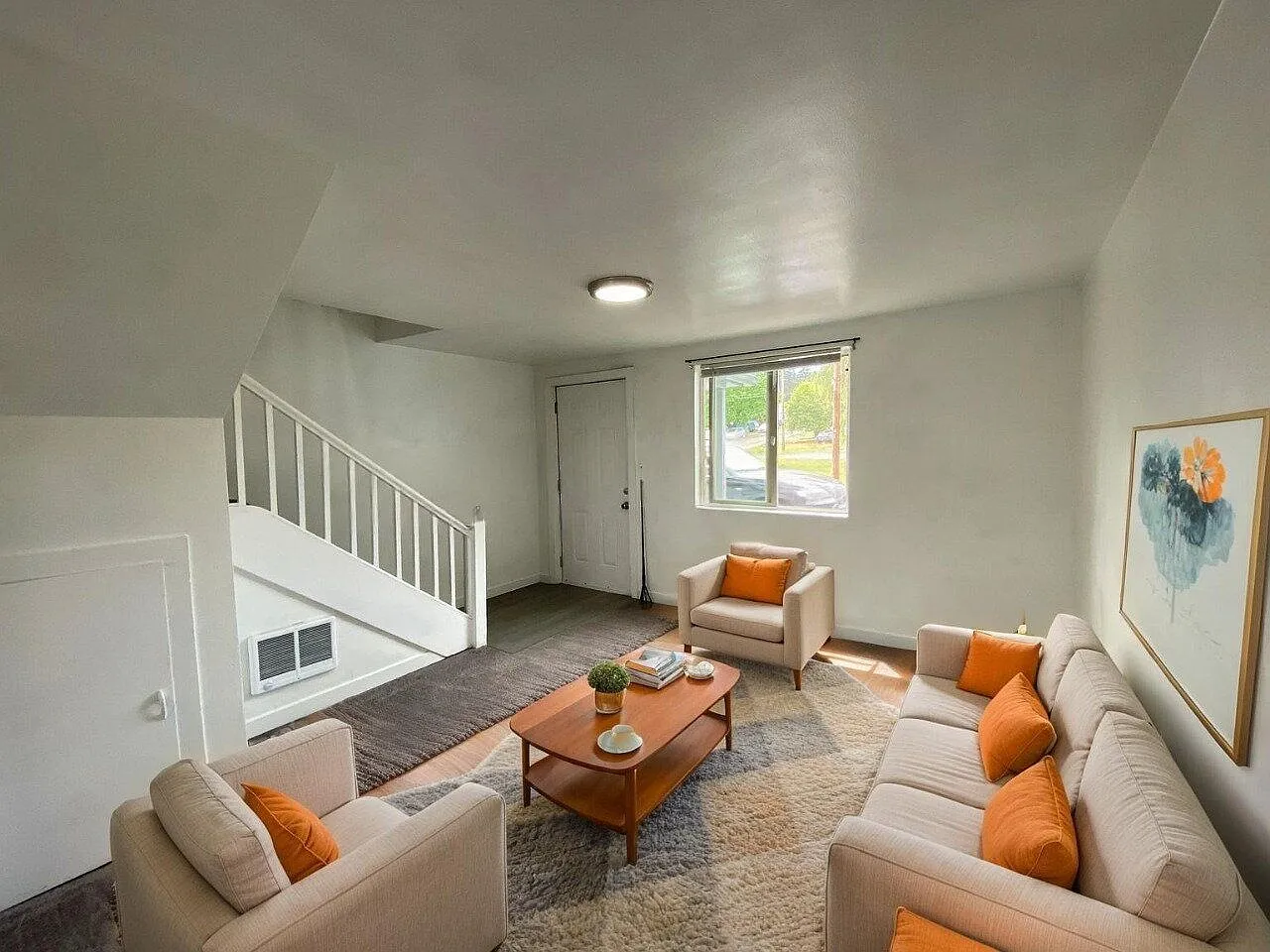 2 bed, 1.0 bath, $1,190 — Photo 1