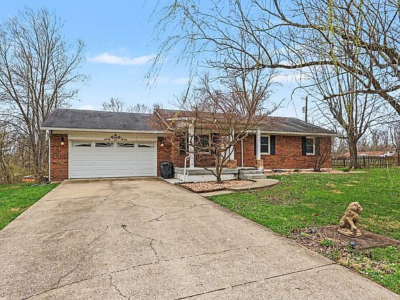 3rd image of 1917 Ransom Dr