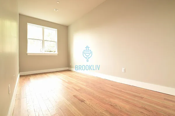 Rented by null | media 40