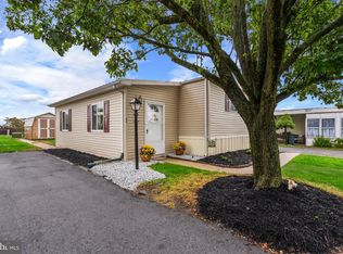 44 Ridgewood Mnr, Manheim, PA 17545