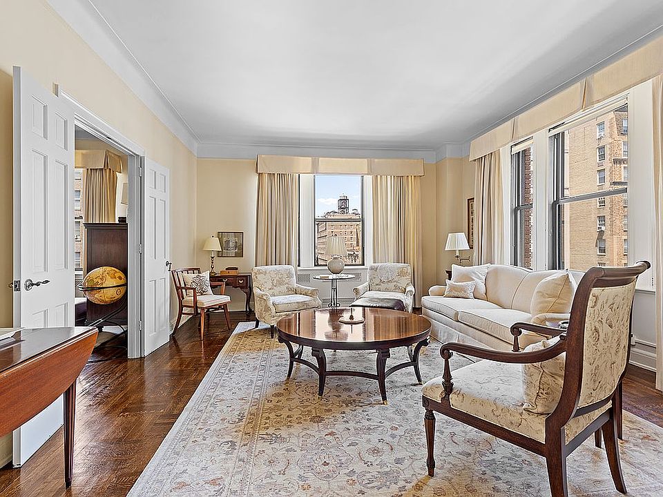 1st image of 590 W End Ave #9DE