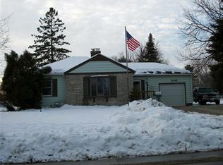 5213 Midmoor Rd, Monona, WI 53716