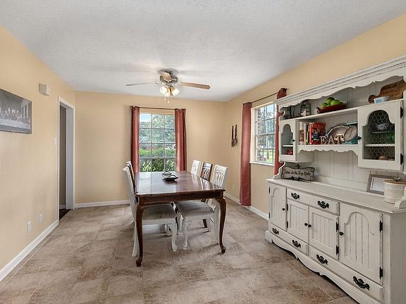 4th image of 1356 Jefferson Dr