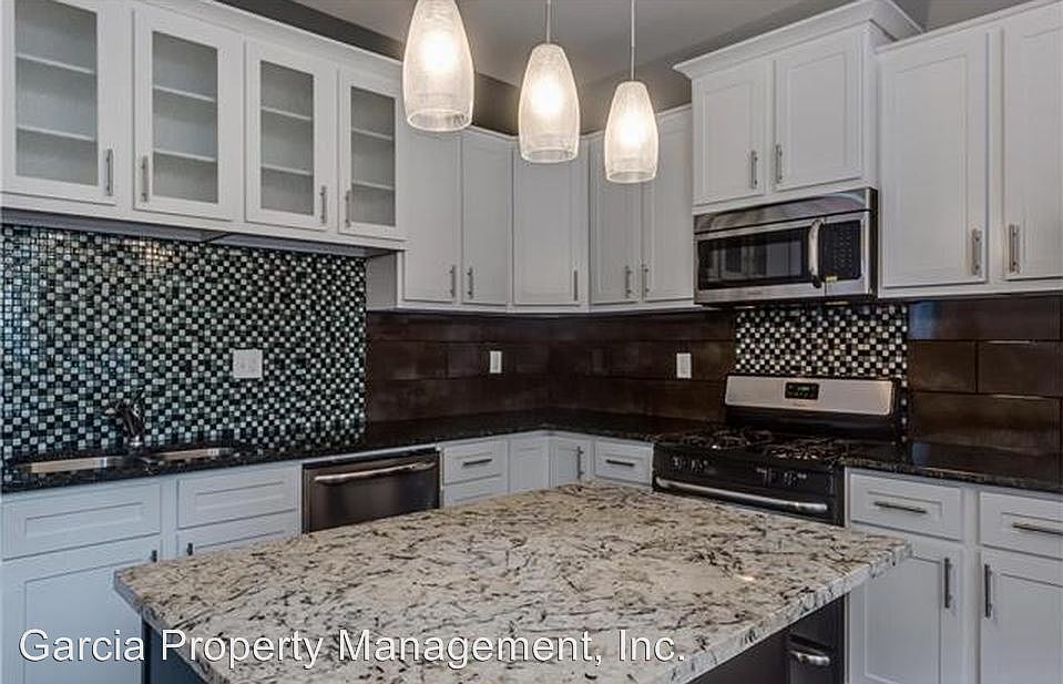 1st image of 5152 Waterman Blvd