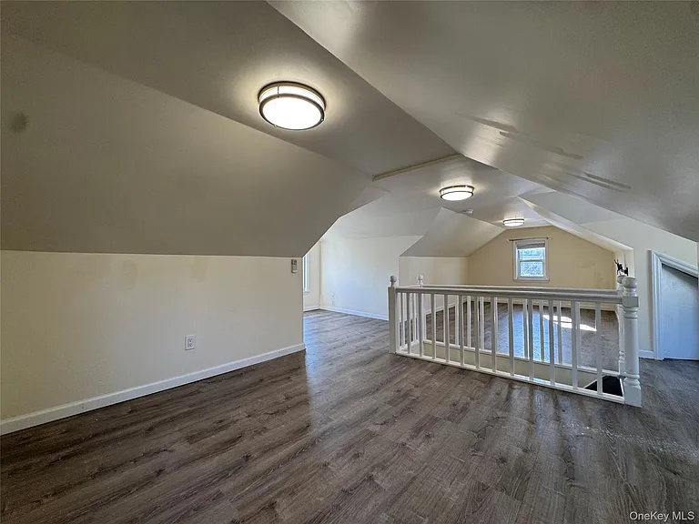267 Plainfield Ave #2F — Photo 28