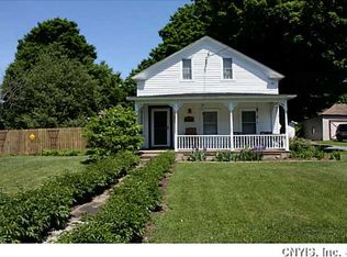 416 N Main St, Mannsville, NY 13661