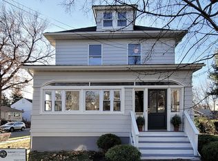 43 Tuscan St, Maplewood, NJ 07040