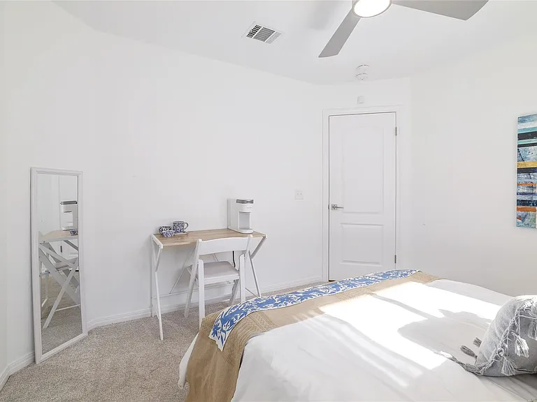 8820 Escabosa Dr — Photo 22