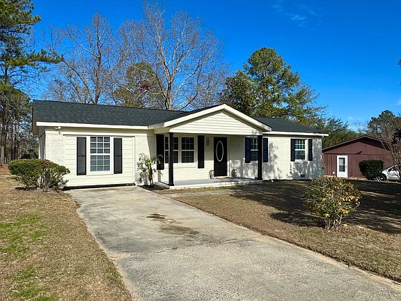 3rd image of 1382 Senate Dr NW