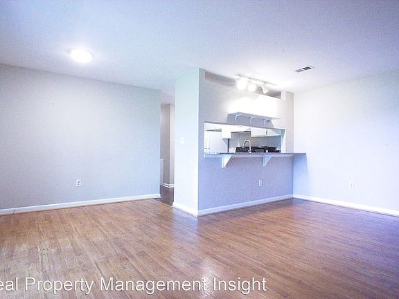 3rd image of 1210 University Ter APT K