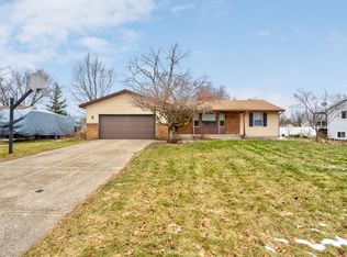 2255 Greendale Dr, Jenison, MI 49428
