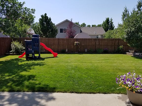 3rd image of 1014 Paisley Dr