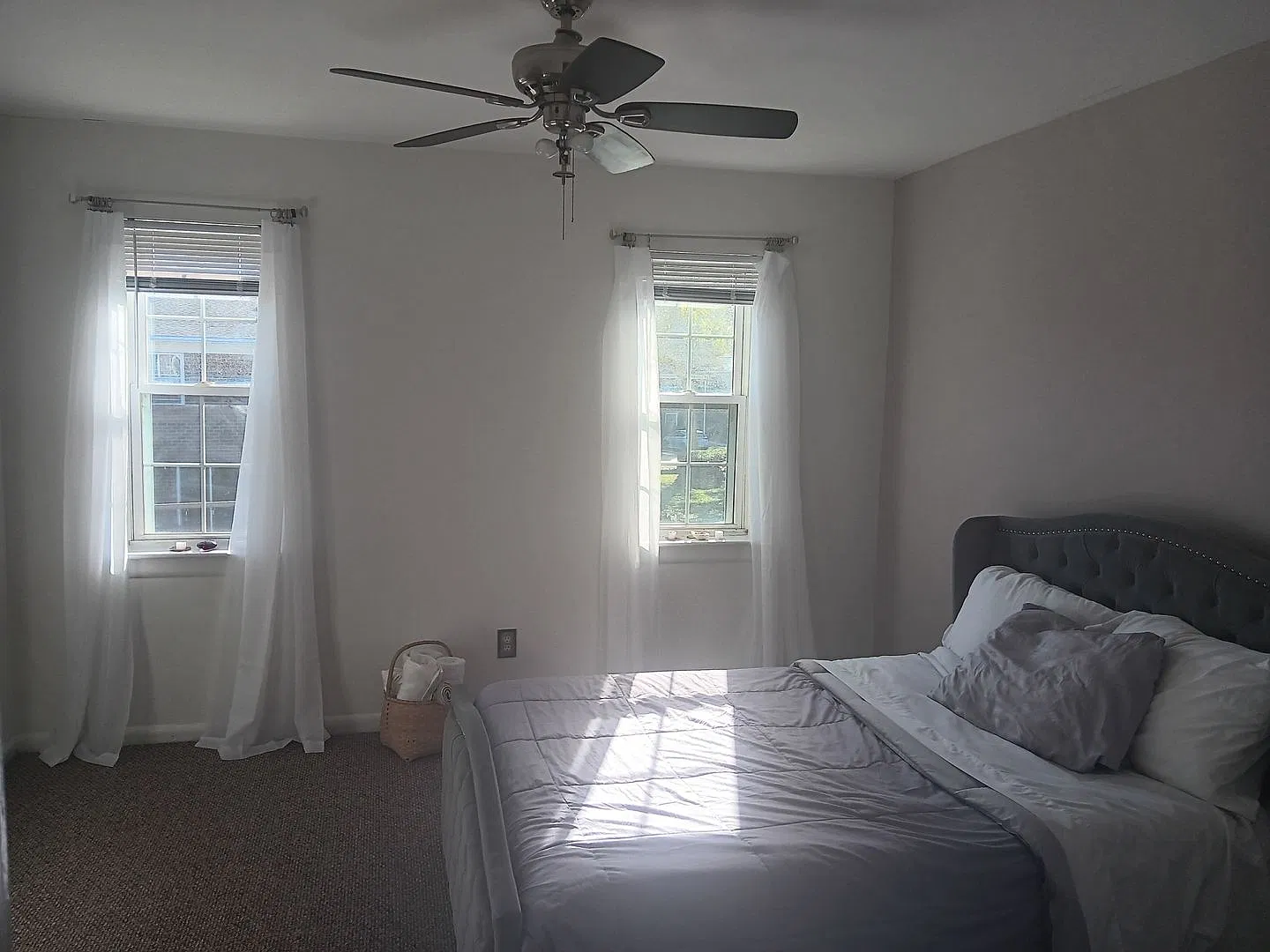 Fully Furnished James Island Condo — Photo 2