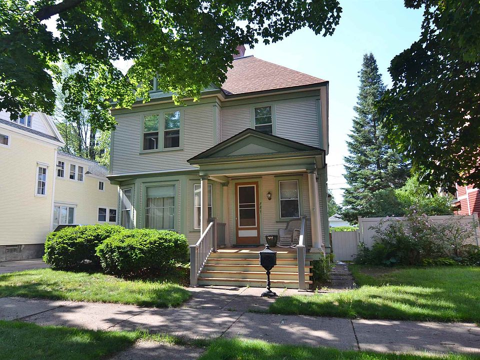 1st image of 721 McIndoe St