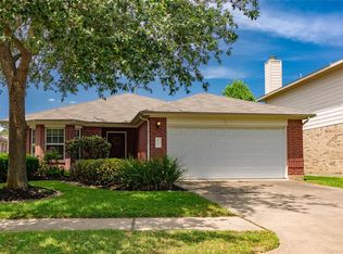 10210 Canyon Rose Ln, Houston, TX 77070