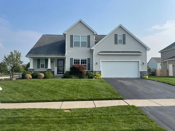 25133 Fox Hunt Dr, Perrysburg, OH 43551