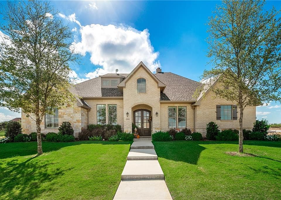 1st image of 2905 Sunnyside Dr