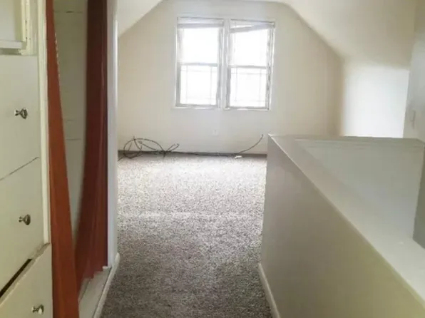 18735 Codding St, Detroit, MI 48219