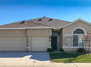 13648 Santa Rosa Dr, Gustine, CA