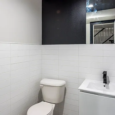 Rented by Rennit Inc. | media 25