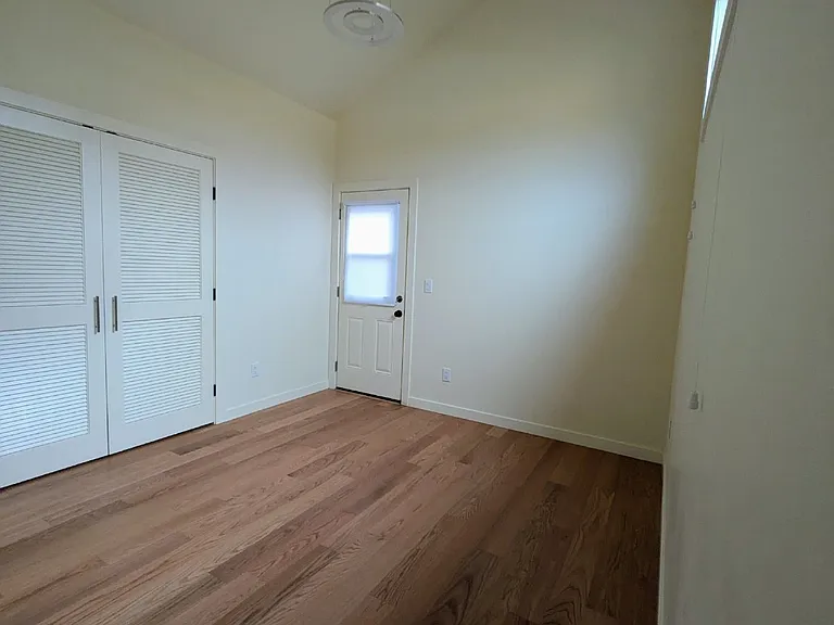 125 Dake Ave #A — Photo 10
