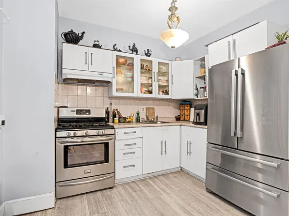 16 Stegman Terrace image 40 of 48