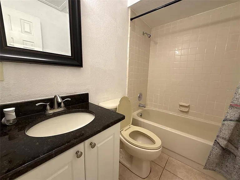9950 Turf Way #4 — Photo 12