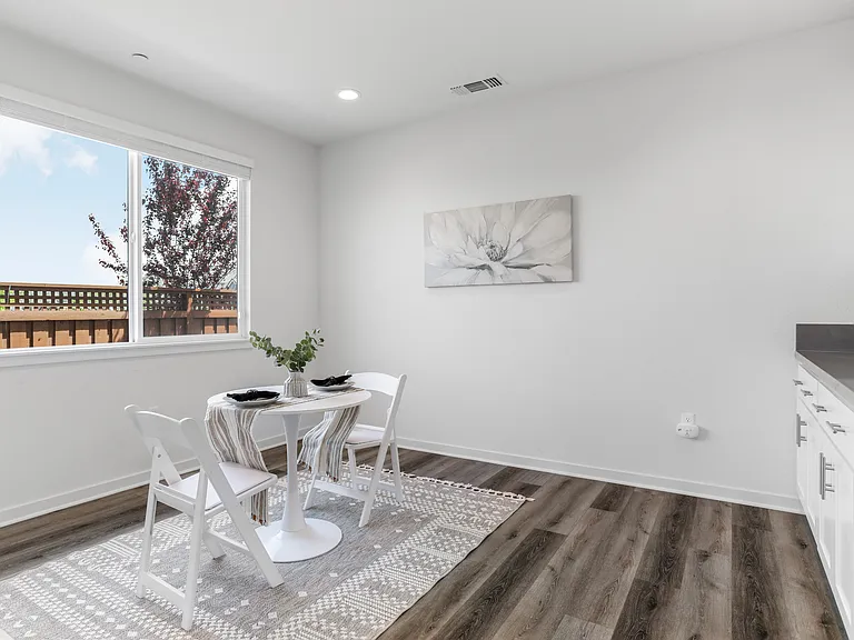 3104 Needham Ave — Photo 7