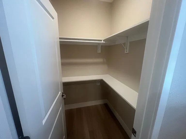 2226 Deodara Dr #A — Photo 10