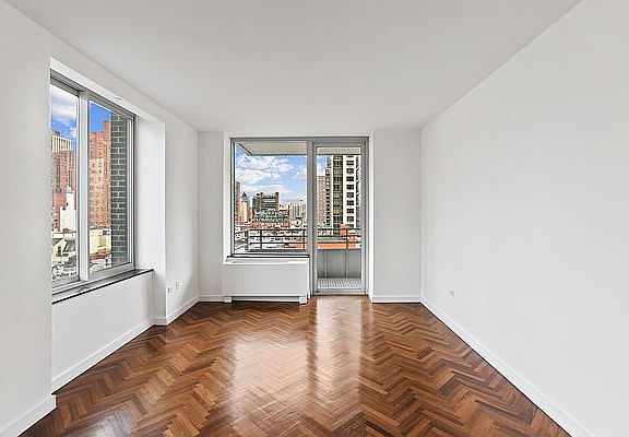 4th image of 360 E 88th St APT 8C