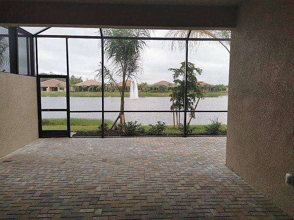 3rd image of 11864 Lakewood Preserve Pl