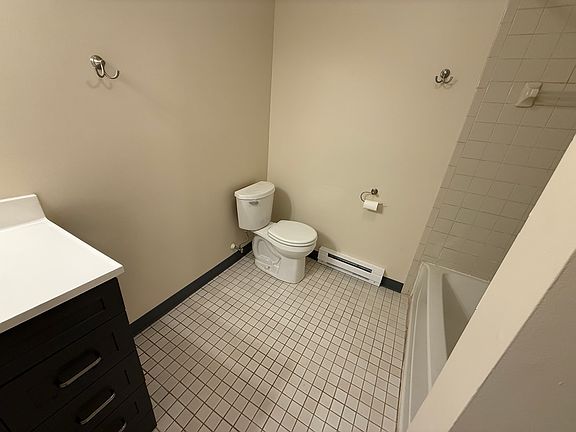 5th image of 166 Gravel St APT A-18