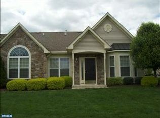 226 Shady Brook Dr #274, Langhorne, PA 19047