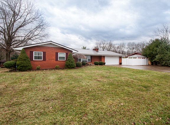 2nd image of 2260 Trouville Pl