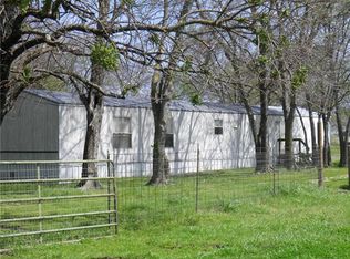 250 Rs County Road 4530, Point, TX 75472