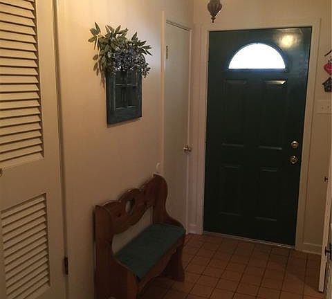 3rd image of 3118 Santa Monica Dr
