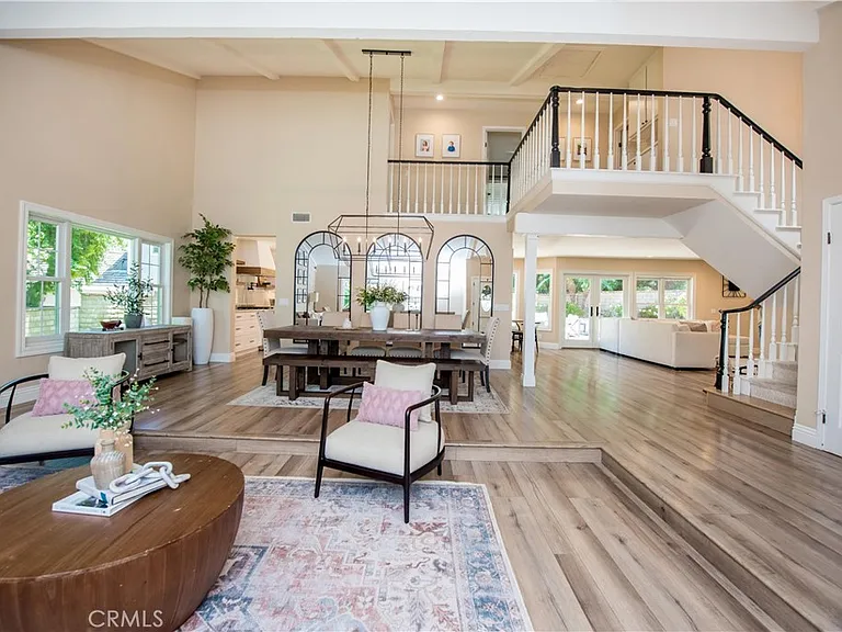 270 S Riverwood Cir — Photo 5