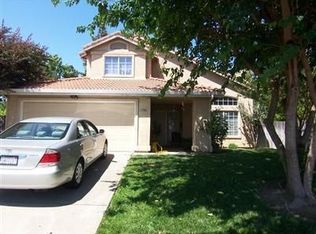 1380 Somerset Dr, West Sacramento, CA 95605