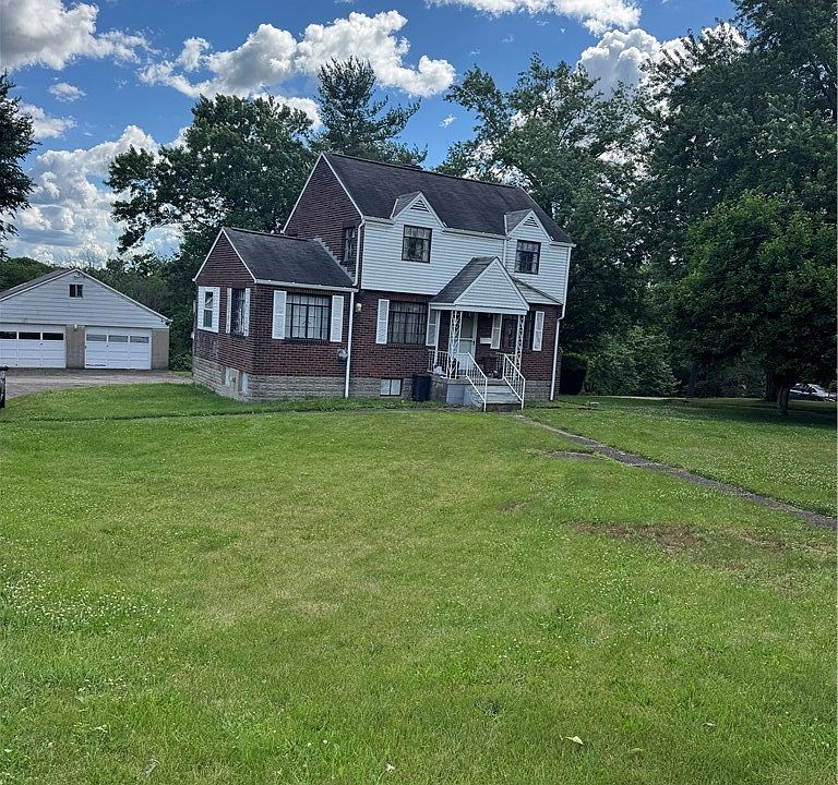 1st image of 44 Forest Grove Rd