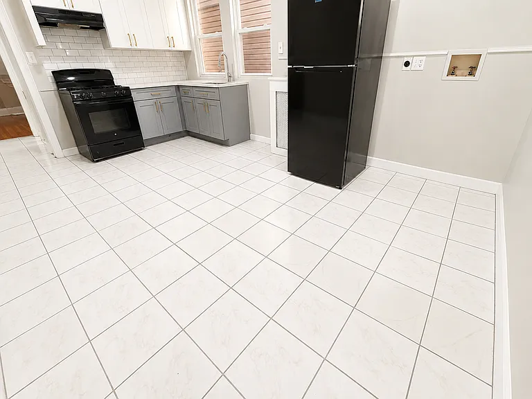 4 Millington Ave #1 — Photo 3