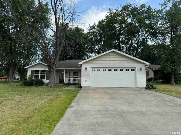 310 N Whitney Ln, Marion, IL 62959