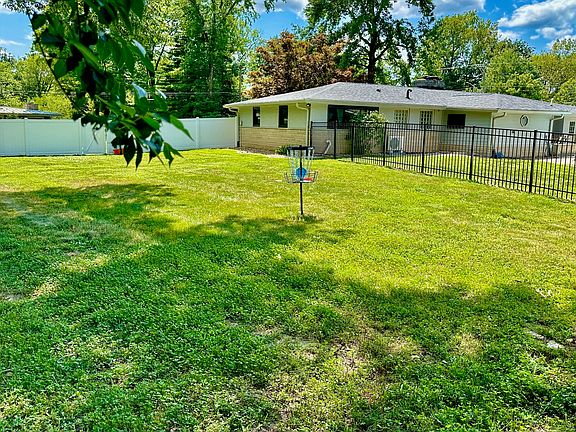 4th image of 660 Weesner Dr