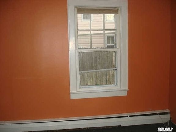 3rd image of 836 Osborne Ave