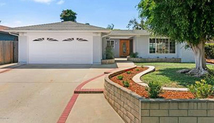 1st image of 70001 Loma Vista Pl