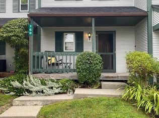 160 Lyman Meadow #E5, Hinesburg, VT 05461