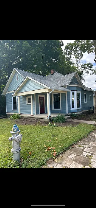 4 bed, 2.5 bath, 1294 sqft, $5,200 — Photo 2