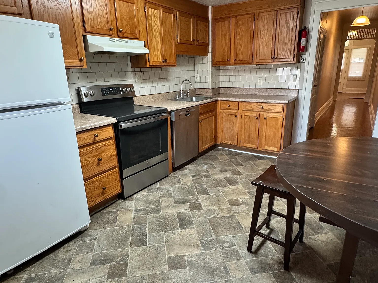 2 bed, 900 sqft, $1,495 — Photo 1